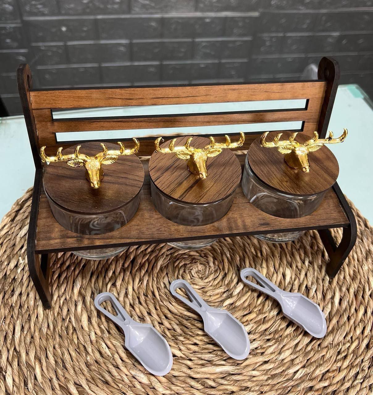 جا ادویه نیمکت  - جا ادویه نیمکت 